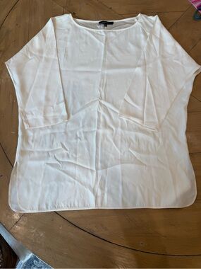 Lafayette 148 New York Cream 100% Silk Lightweight Blouse/Tunic Small